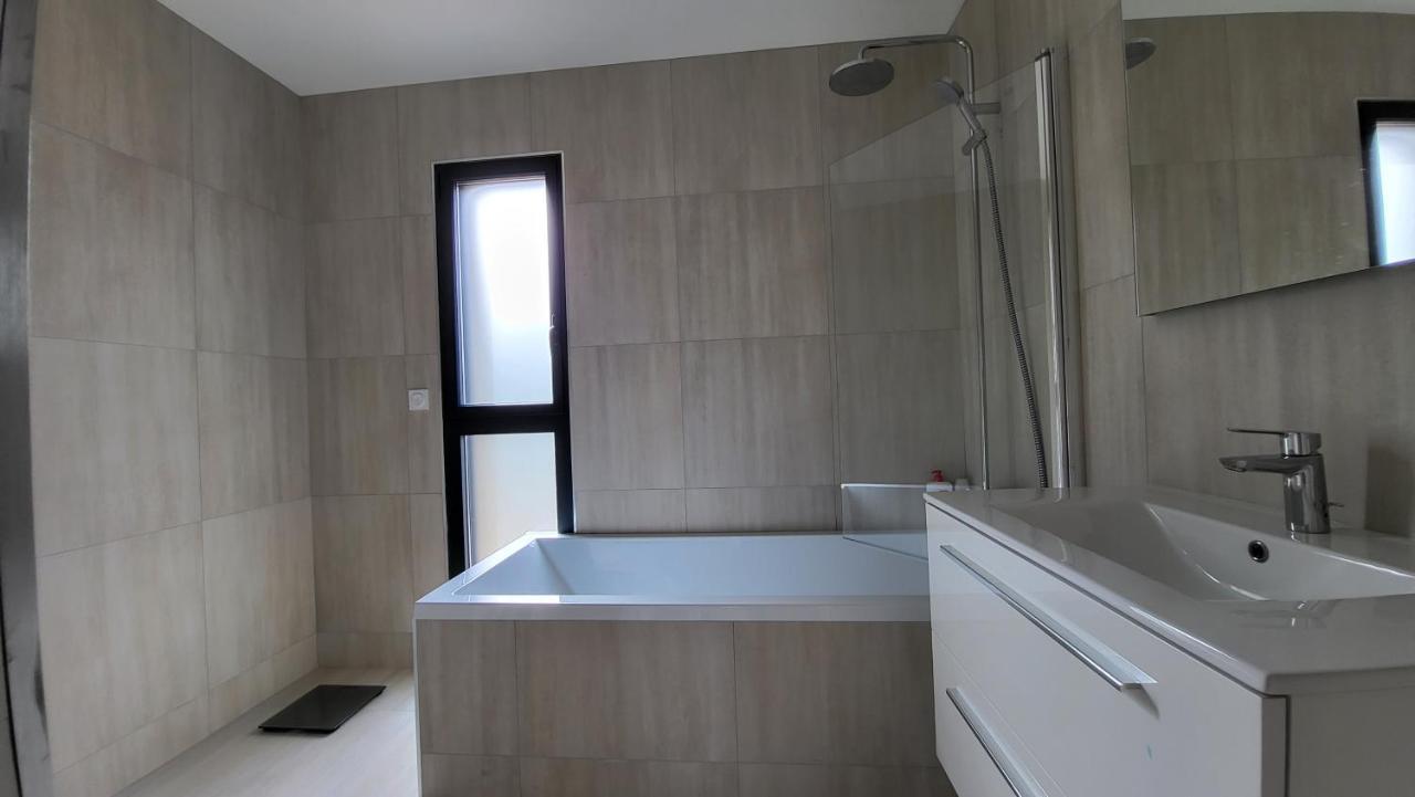 Villa Moderne De Standing Avec Piscine Privee A 400M De La Plage - 4 Chambres Conca Luaran gambar